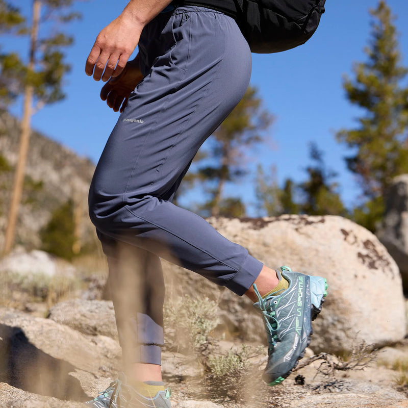 Load image into Gallery viewer, Patagonia Women's Terrebonne Joggers