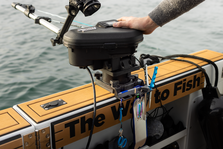 Load image into Gallery viewer, Scotty 0450 Downrigger Trolling Caddy
