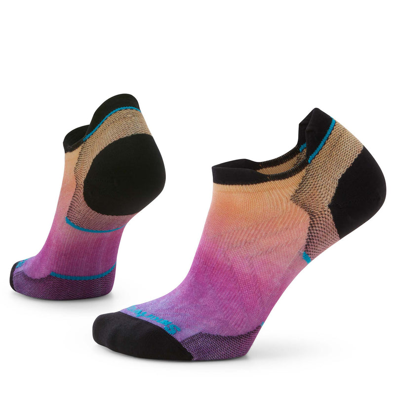 Load image into Gallery viewer, Smartwool Women's Run Zero Cushion Ombre Print Low Ankle Socks