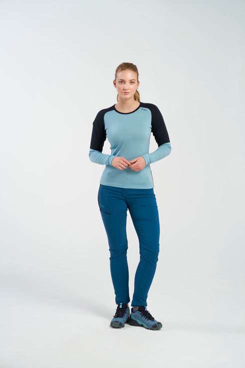 Load image into Gallery viewer, Devold Women's Jakta Merino 200 Shirt