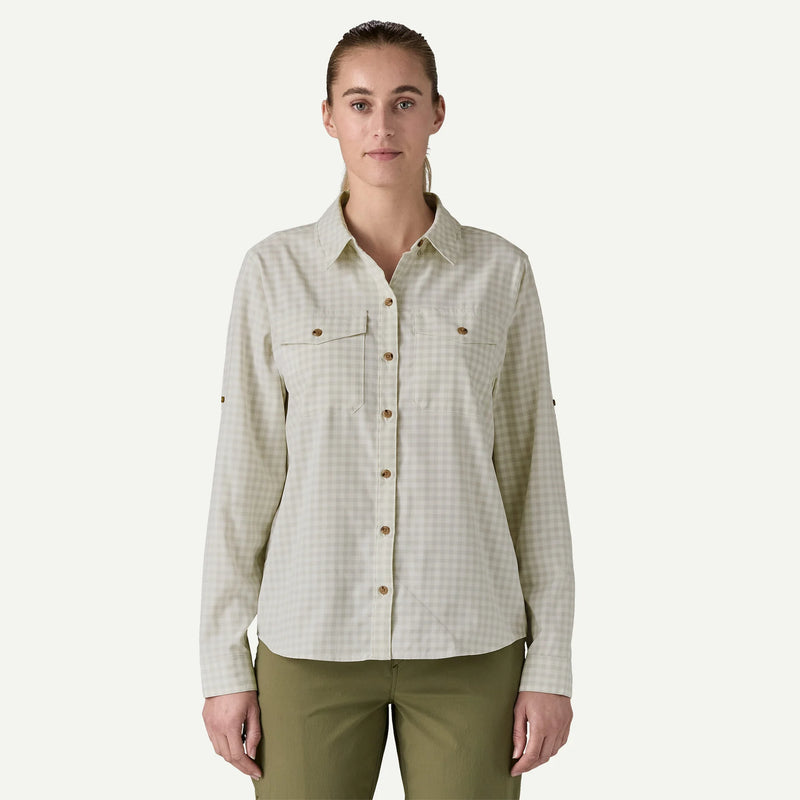Load image into Gallery viewer, Patagonia Women's Long-Sleeved Self-Guided Sun Shirt