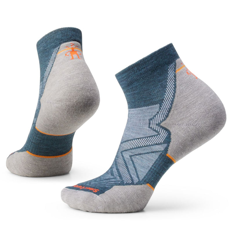 Load image into Gallery viewer, Smartwool Women's Run Targeted Cushion Ankle Socks