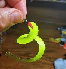 Load image into Gallery viewer, Hareline Big Game Forked Bling Tails