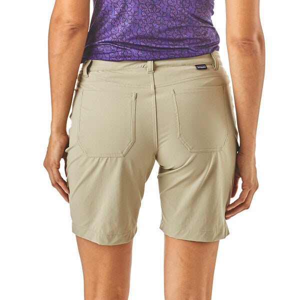 Load image into Gallery viewer, Patagonia Women's Skyline Traveler Shorts - 8"