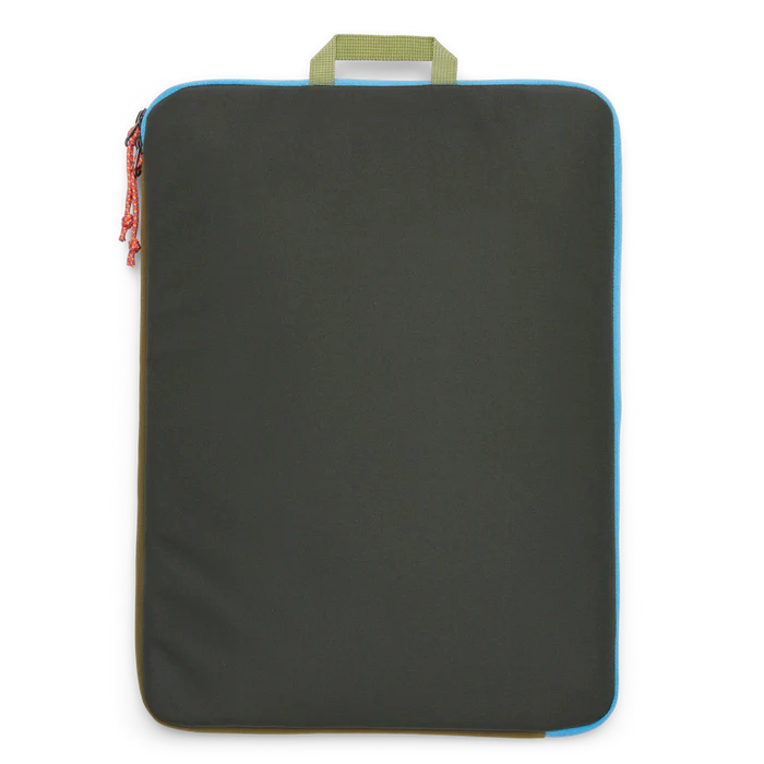 Load image into Gallery viewer, Cotopaxi 16&quot; Laptop Sleeve - Cada Día
