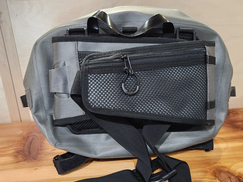 Load image into Gallery viewer, Southfork - Yankee Fork Submersible hip pack
