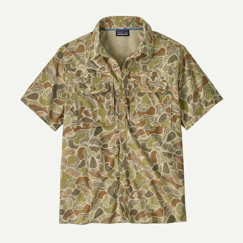 Load image into Gallery viewer, Patagonia Men's Short-Sleeved Self-Guided Sun Shirt
