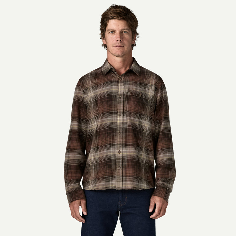Load image into Gallery viewer, Patagonia Men's Long-Sleeved Cotton in Conversion Fjord Flannel Shirt
