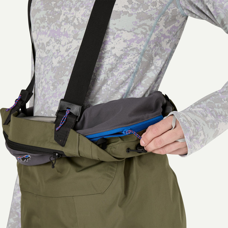 Load image into Gallery viewer, Patagonia Women's Swiftcurrent® Traverse Waders
