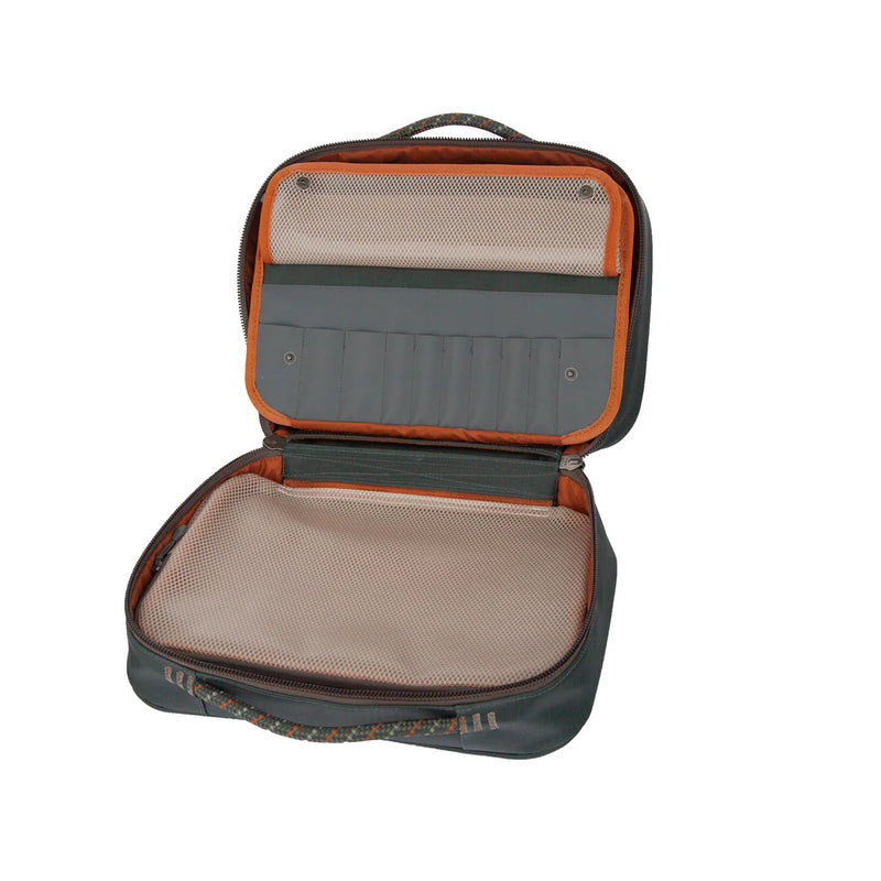 Load image into Gallery viewer, Fishpond Backwater Fly Tying Kit
