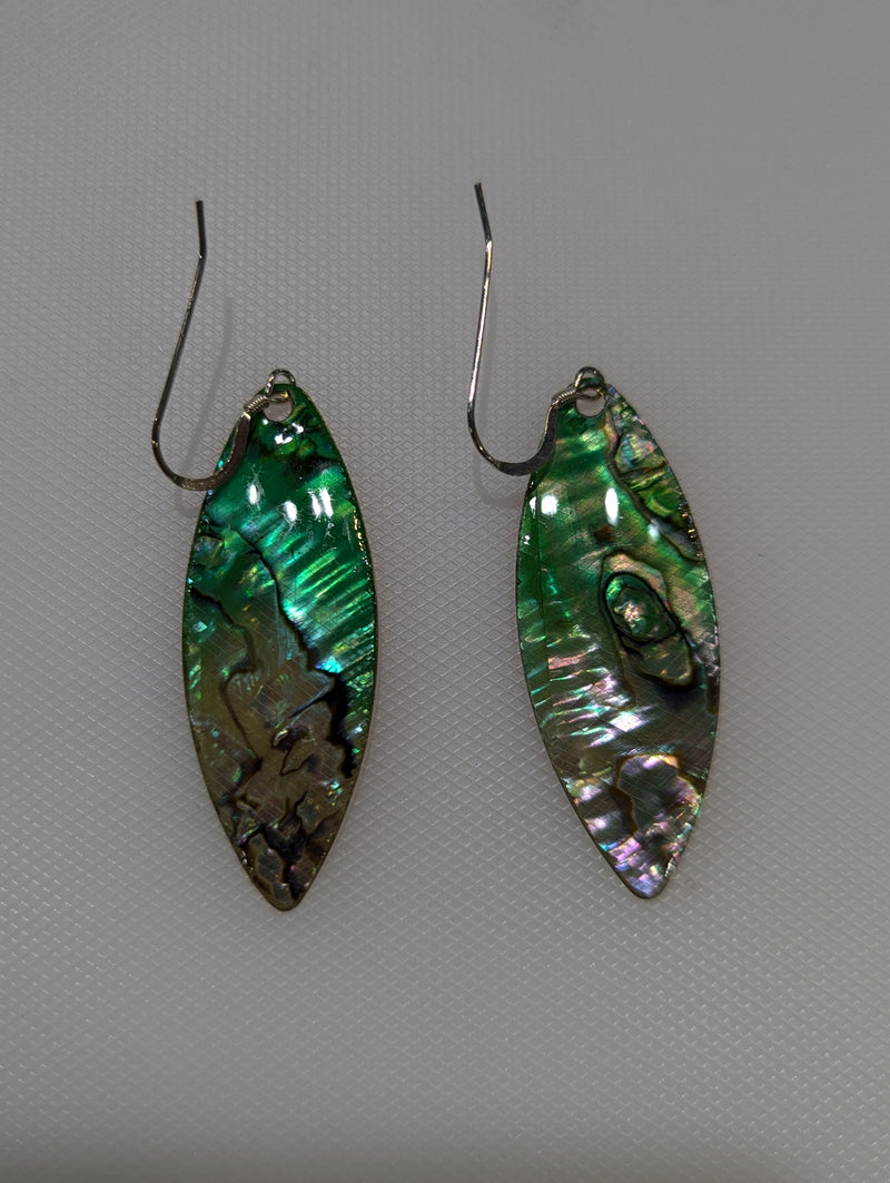 Load image into Gallery viewer, Shellie Earrings and Spoons
