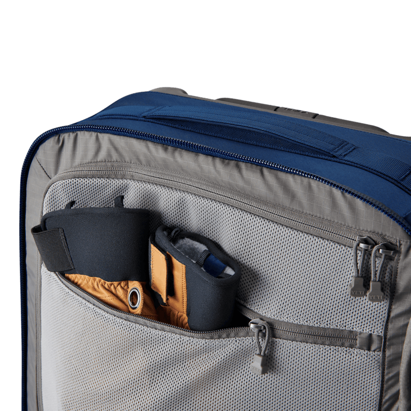 Load image into Gallery viewer, YETI Crossroads™ 29" (74 cm) Luggage [Oversized Item; Extra Shipping Charge*]
