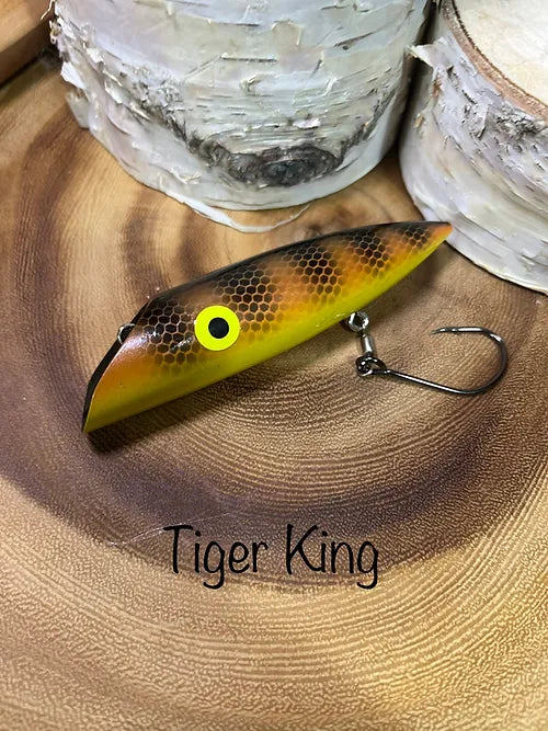 Load image into Gallery viewer, Fishinator Plugs 2&quot;
