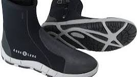 Load image into Gallery viewer, Manta Diving Boots - Size 8 Men&#39;s
