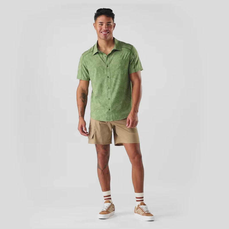 Load and play video in Gallery viewer, Smartwool Men's Everyday Short Sleeve Button Down
