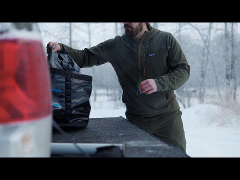 Load and play video in Gallery viewer, Patagonia Men's R2® TechFace Pants

