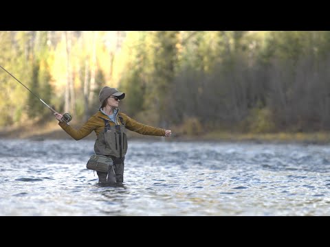 Load and play video in Gallery viewer, Patagonia Women's Swiftcurrent® Expedition Zip-Front Waders
