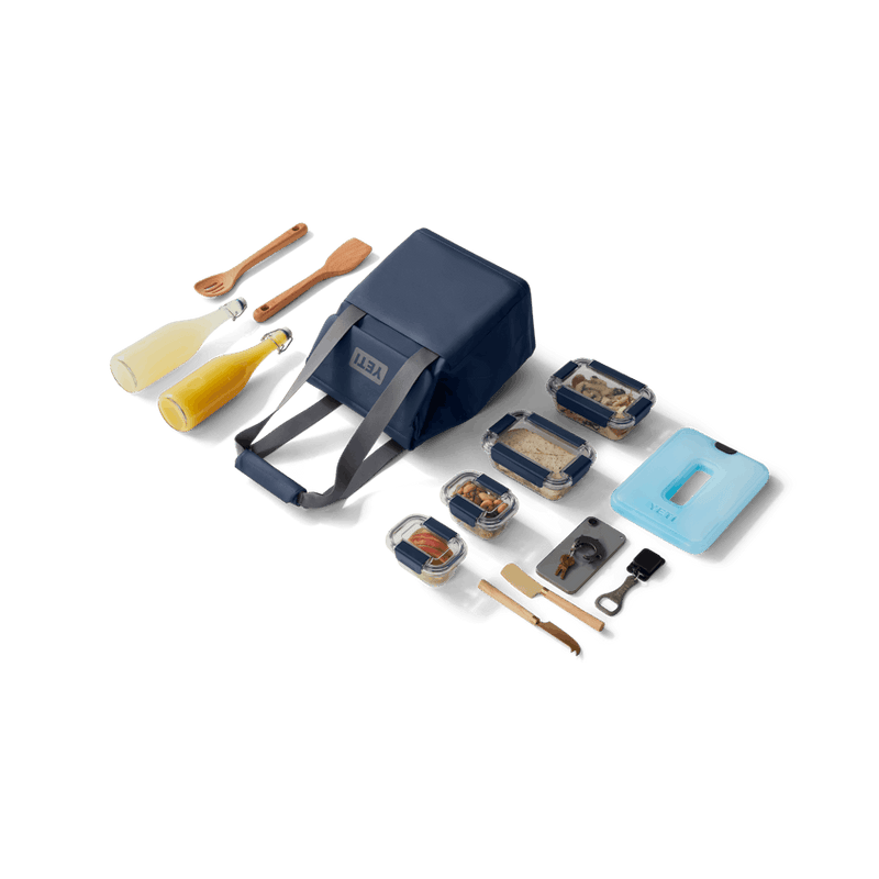 Load image into Gallery viewer, YETI Daytrip 14 L Insulated Tote Bag
