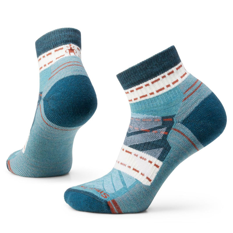 Load image into Gallery viewer, Smartwool Women&#39;s Hike Light Cushion Margarita Ankle Socks
