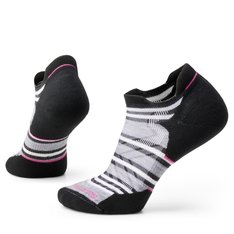 Load image into Gallery viewer, Smartwool Women&#39;s Run Targeted Cushion Low Ankle Socks
