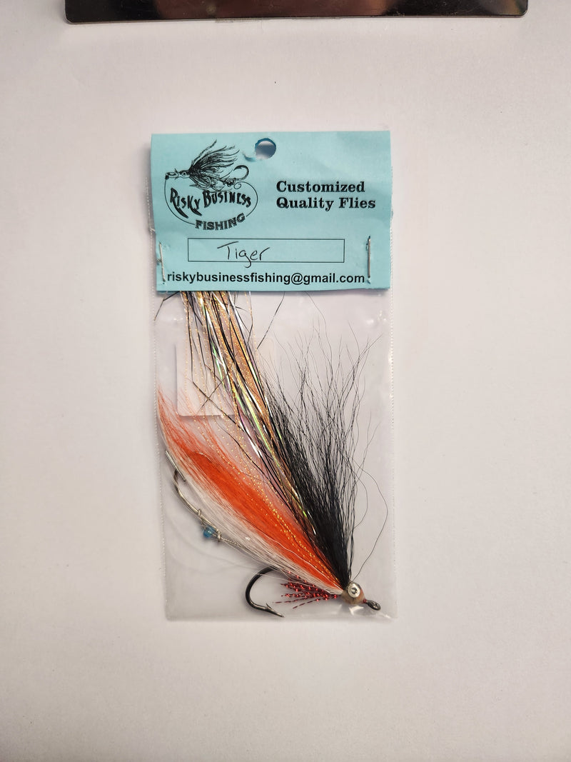 Load image into Gallery viewer, Risky Business 4&quot; Bucktail Flies
