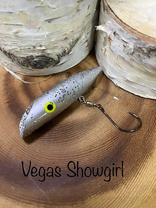 Load image into Gallery viewer, Fishinator Plugs 2&quot;
